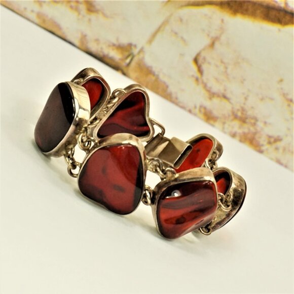 Rare To Find Cherry Amber Link BRACELET in 925 Silver, Heavy Jewelry, OOAK Gift - Picture 6 of 16